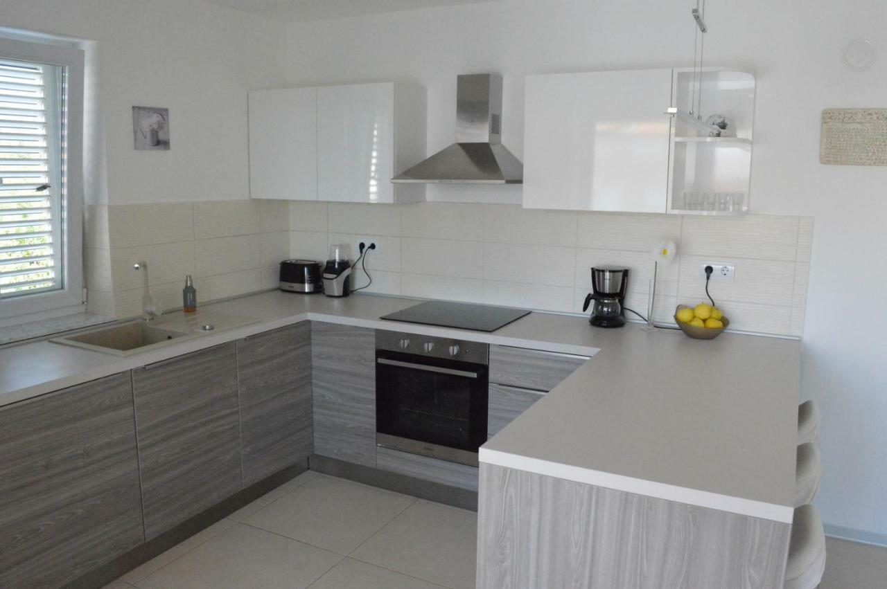 Appartement Malinska Extérieur photo