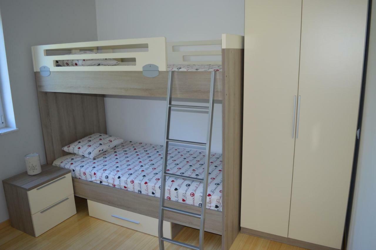 Appartement Malinska Extérieur photo