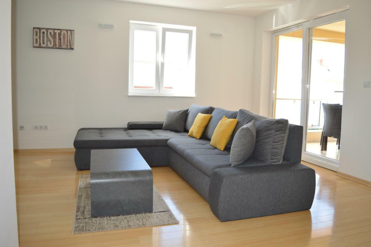 Appartement Malinska Extérieur photo